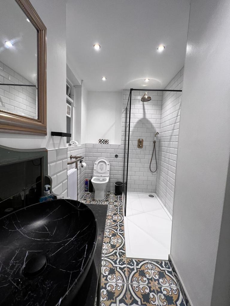 Earl'S Court Luxe Apartment London Exterior foto